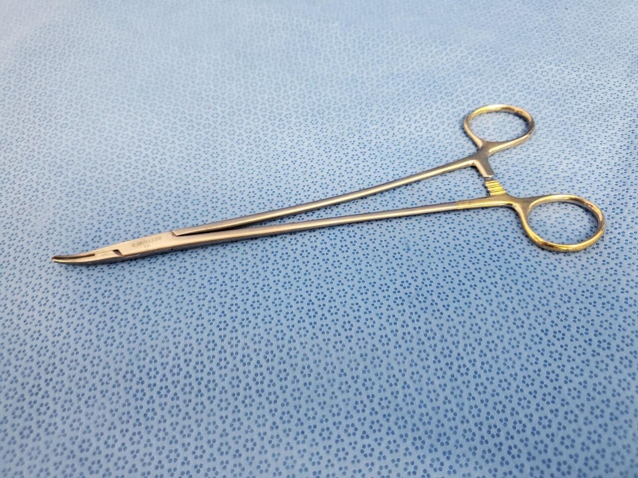 V. MUELLER CH2421 Julian Needle Holders