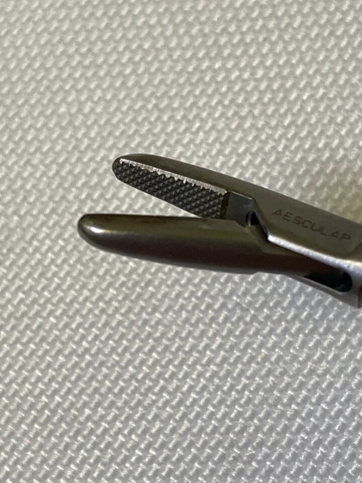 AESCULAP PO628R AdTec Monopolar Laparoscopic Needle Holder Insert 5mm x 310mm — photo 5
