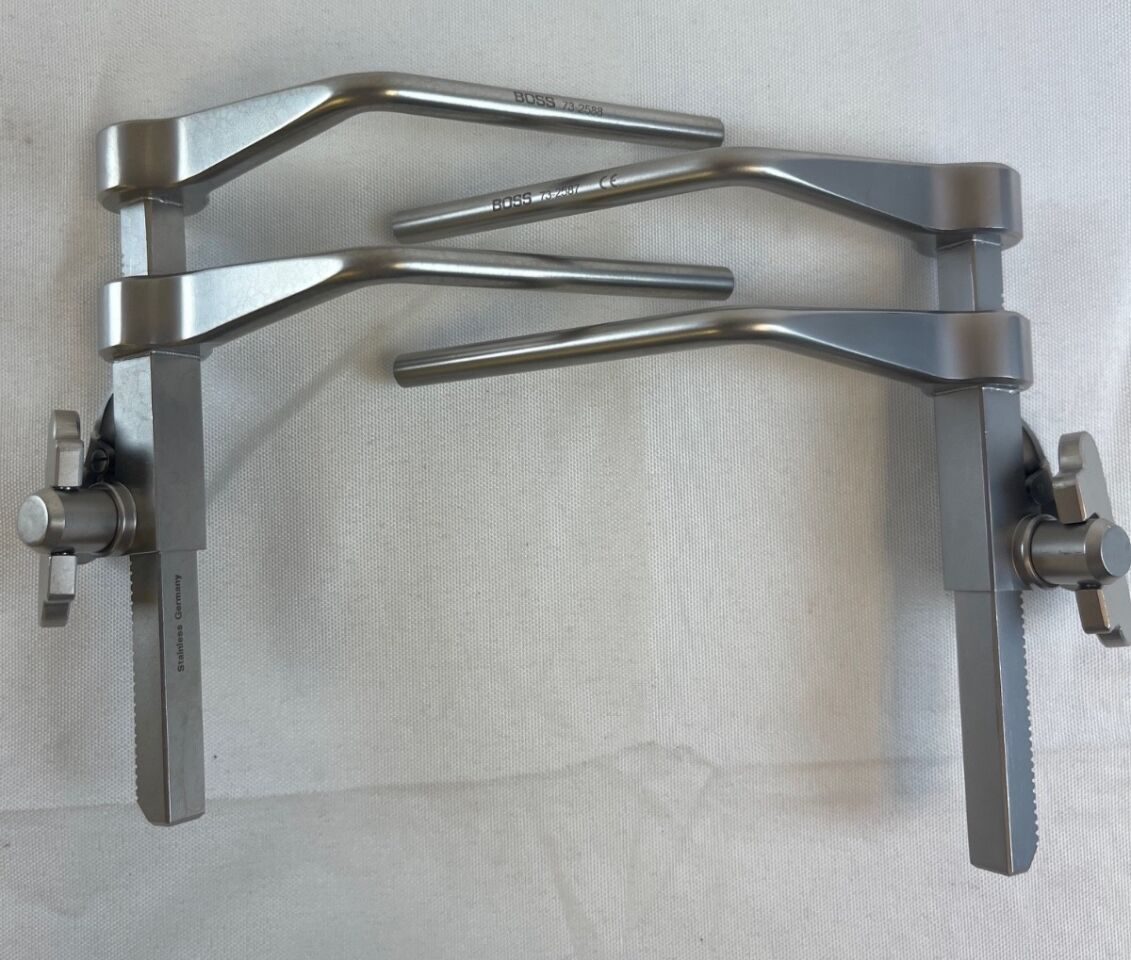 BOSS INSTRUMENTS 73-2587 & 73-2588 CVB Distractors Left & Right 100mm Rack x 70mm Max Opening