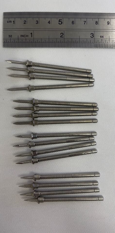 SSI ULTRA Distraction Pin 12mm 14mm 16mm 18mm Self Drilling 16 Piece Distraction Pin Set w/ Case — photo 10