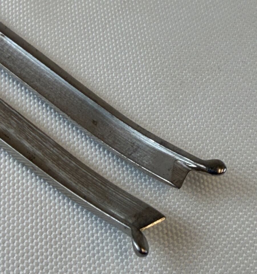 KARL STORZ N-4376 N-4377 Pair of Silver 4mm Osteotomes Curved R&L w/ Guard L:7.2" — photo 7