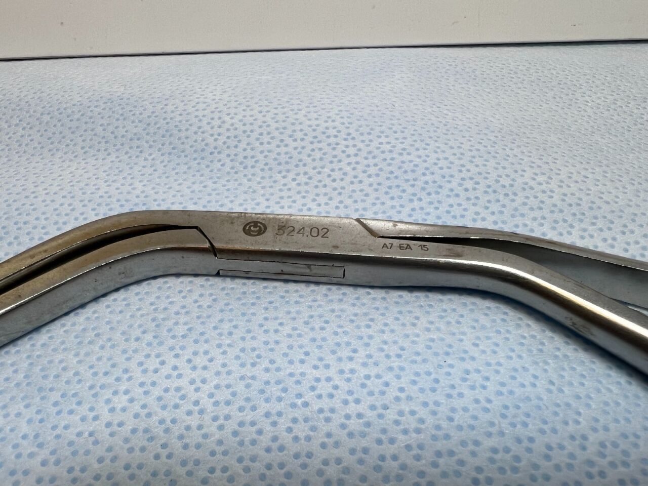 SYNTHES 324.02 Plate Holding Forceps — photo 4
