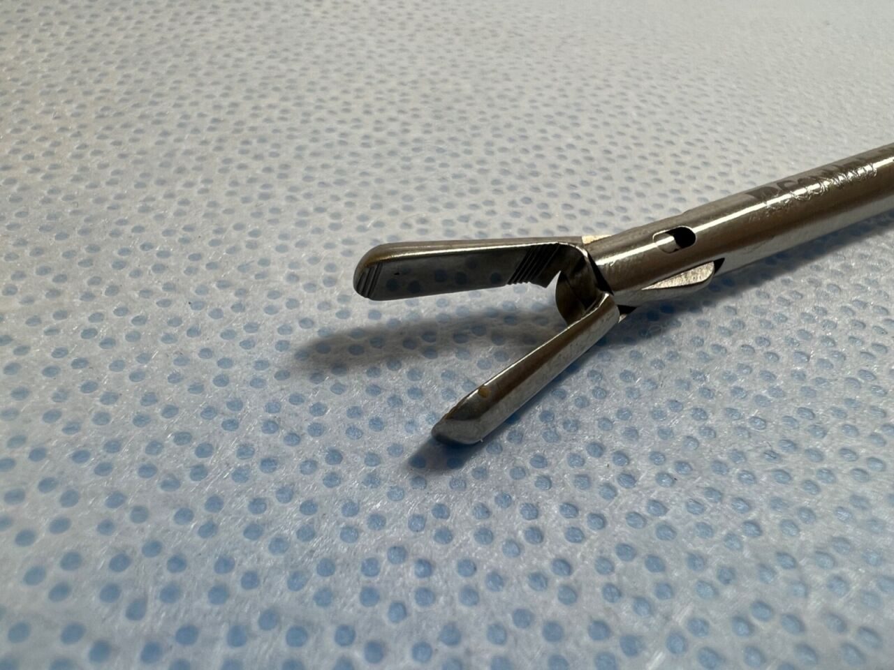 CONMED 543800 Laparoscopic 5mm Clip Remover — photo 4