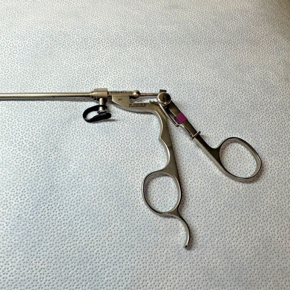 R. WOLF 8383.471 Laparoscopic 5mm Biopsy Cupped Grasping Forceps — photo 4