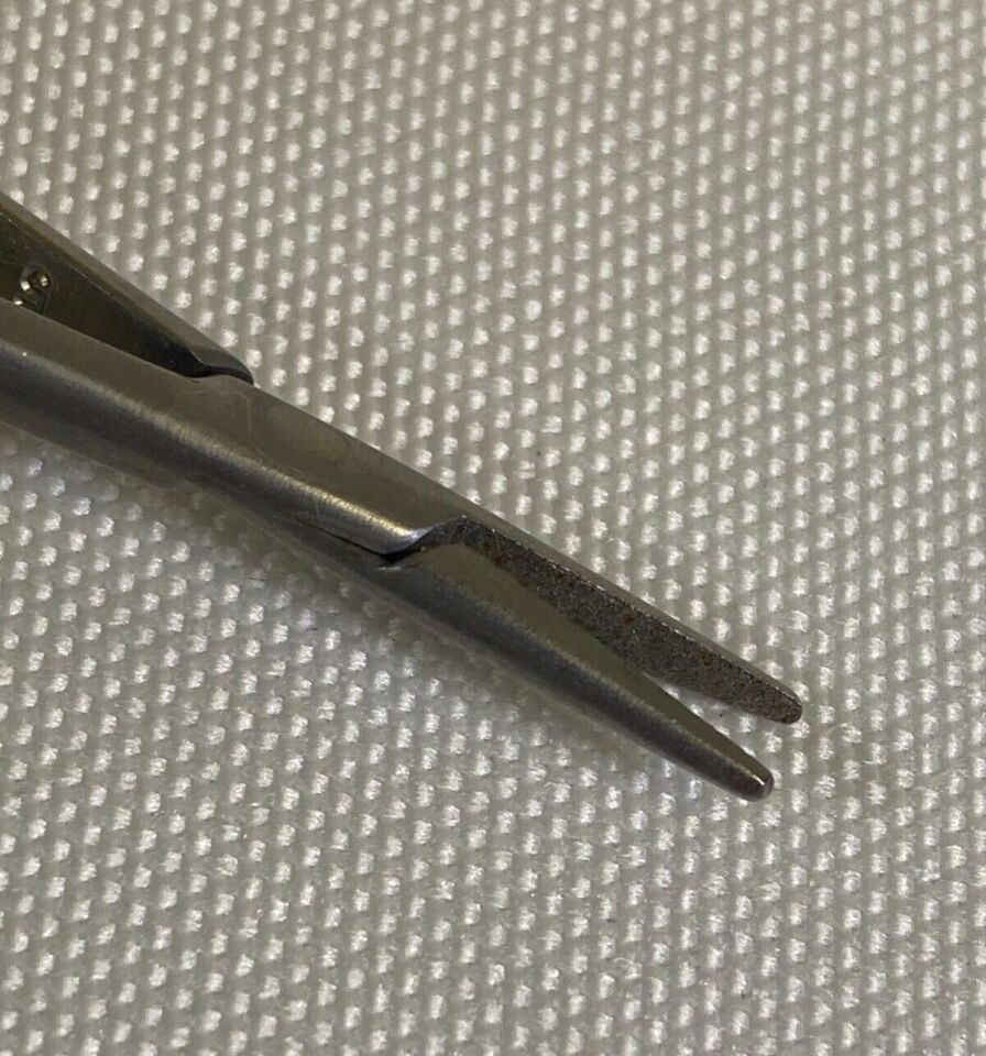 V. MUELLER CH0682 Delicate Touch Jacobson Micro Locking Needle Holder 7.25" — photo 3