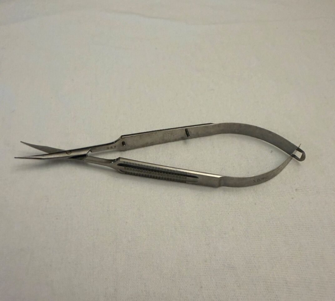 KARL STORZ E3320 RWH Westcott Right Curved Tenotomy Scissors 14.2cm