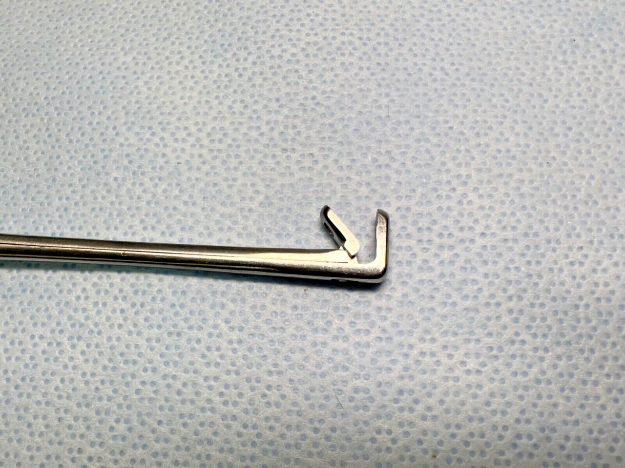BOSS INSTRUMENTS 93-5676 Weil-Blakesley Sinus Forceps Up-Angled 90deg X 4.0mm ENT — photo 3