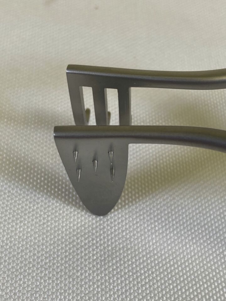 SYMMETRY SURGICAL 66-6651 Perkins Retractor 3 Prong Right Solid Left — photo 3