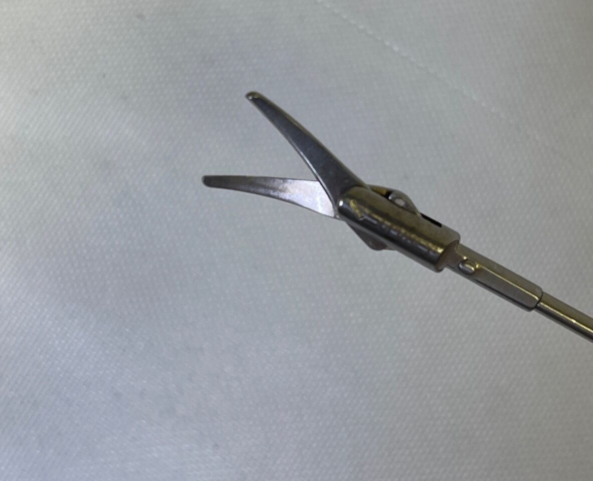 STRYKER 250-080-575 5mm x 45cm Curved Metzenbaum Scissor Insert — photo 3