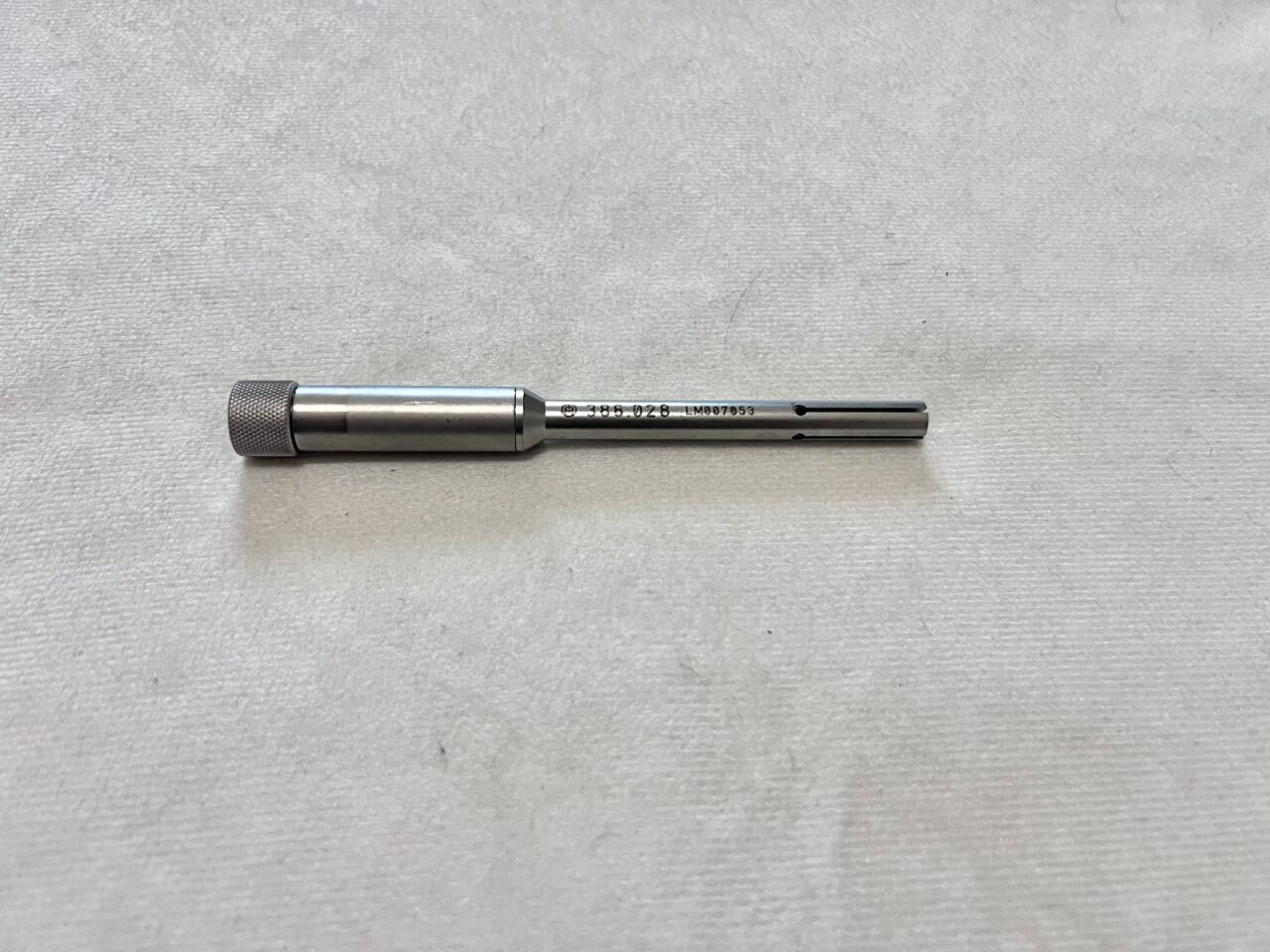 SYNTHES 388.028 Self-Retaining Holding Sleeve For Temporary Fixation Pins — photo 1