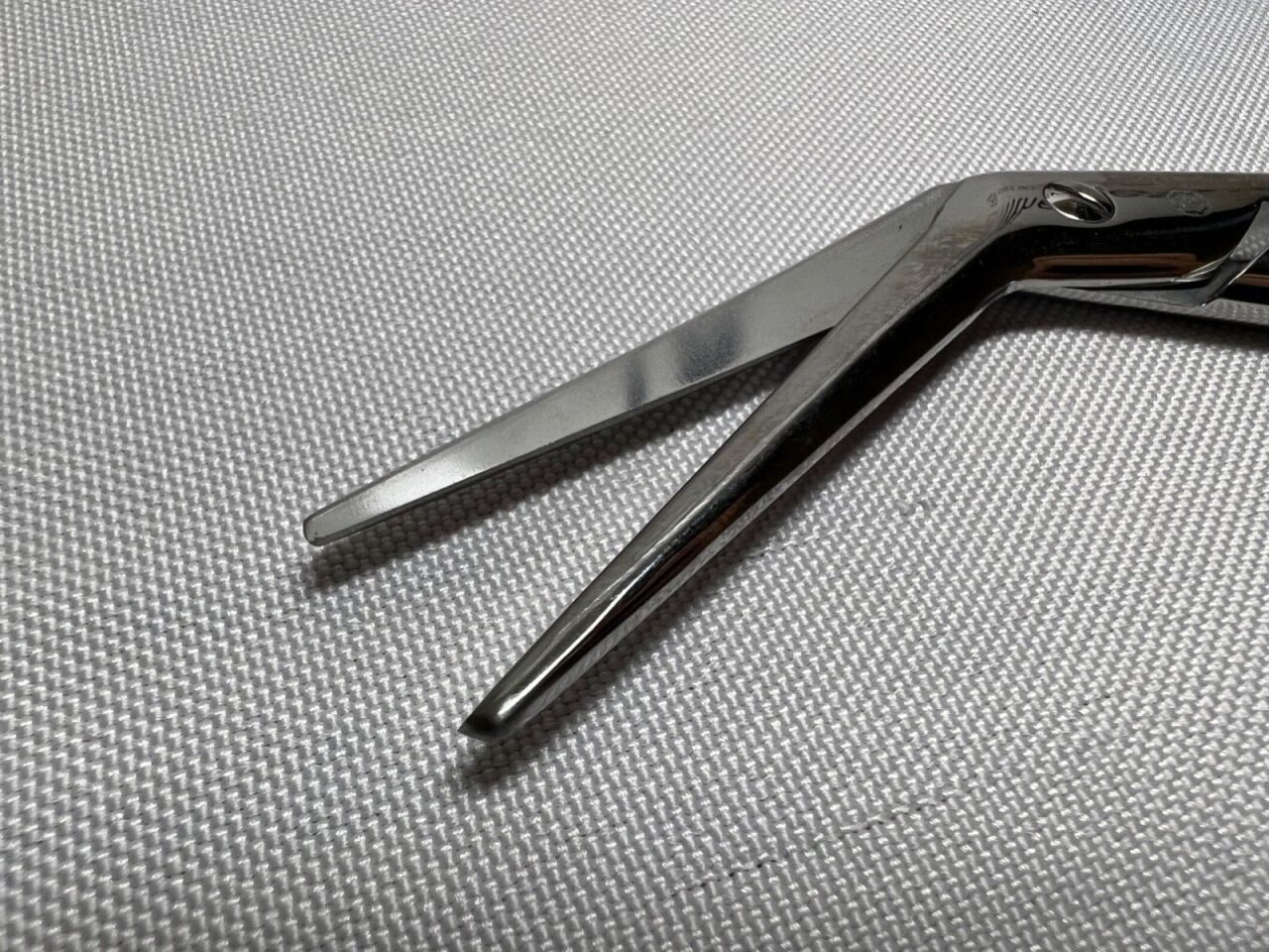 V. MUELLER RH610 Seiler Turbinate Angled Scissors — photo 3