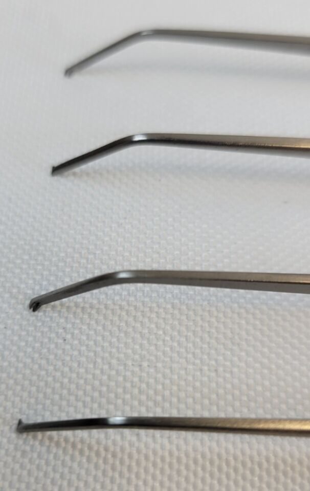 KARL STORZ 745716 Set of 2 Tissue Forceps, Angled, 1x2 Teeth, 15 cm — photo 2