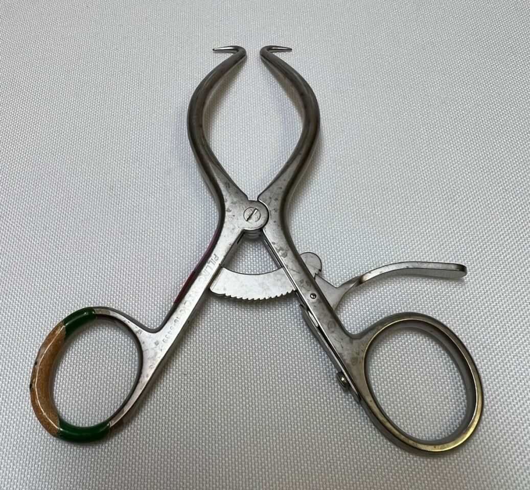 PILLING 16-5439 DeBakey Gelpi Self Retaining Prong Retractor