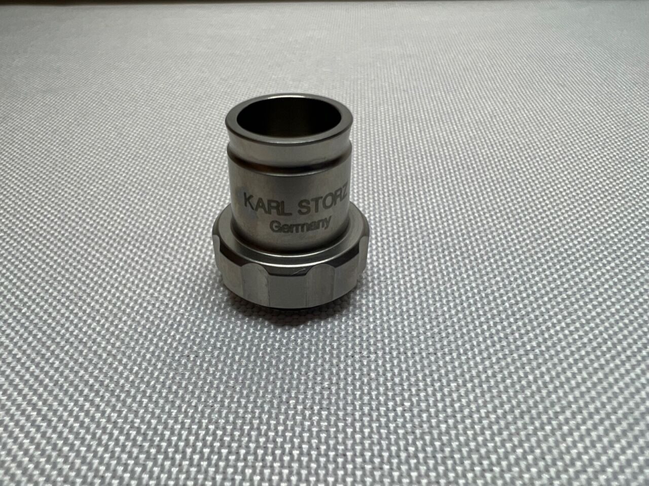 KARL STORZ 10315 M Surgical Glass Window Plug — photo 2