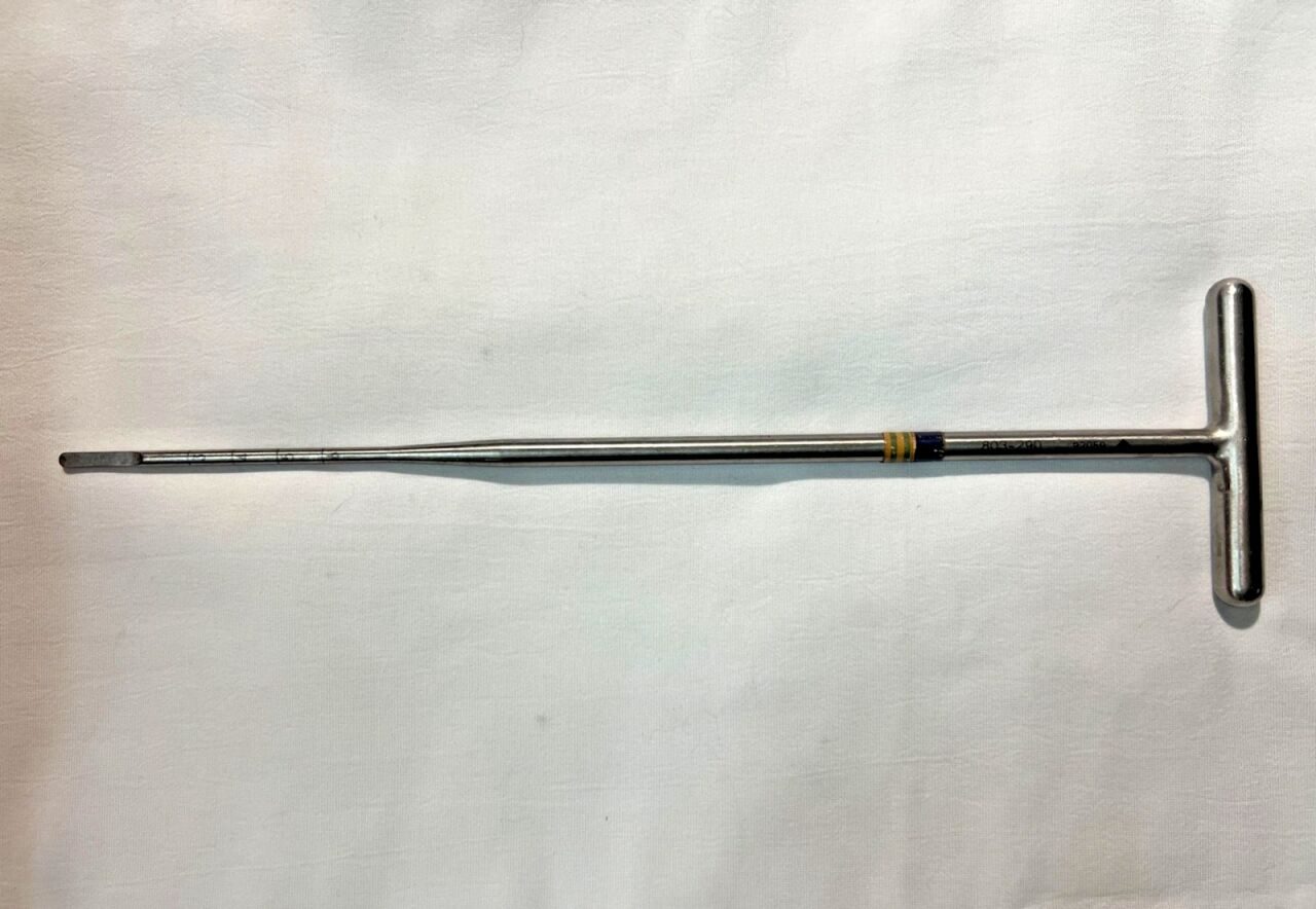 MEDTRONIC SOFAMOR DANEK 803-290 T-Handle Holt Probe 10" Length