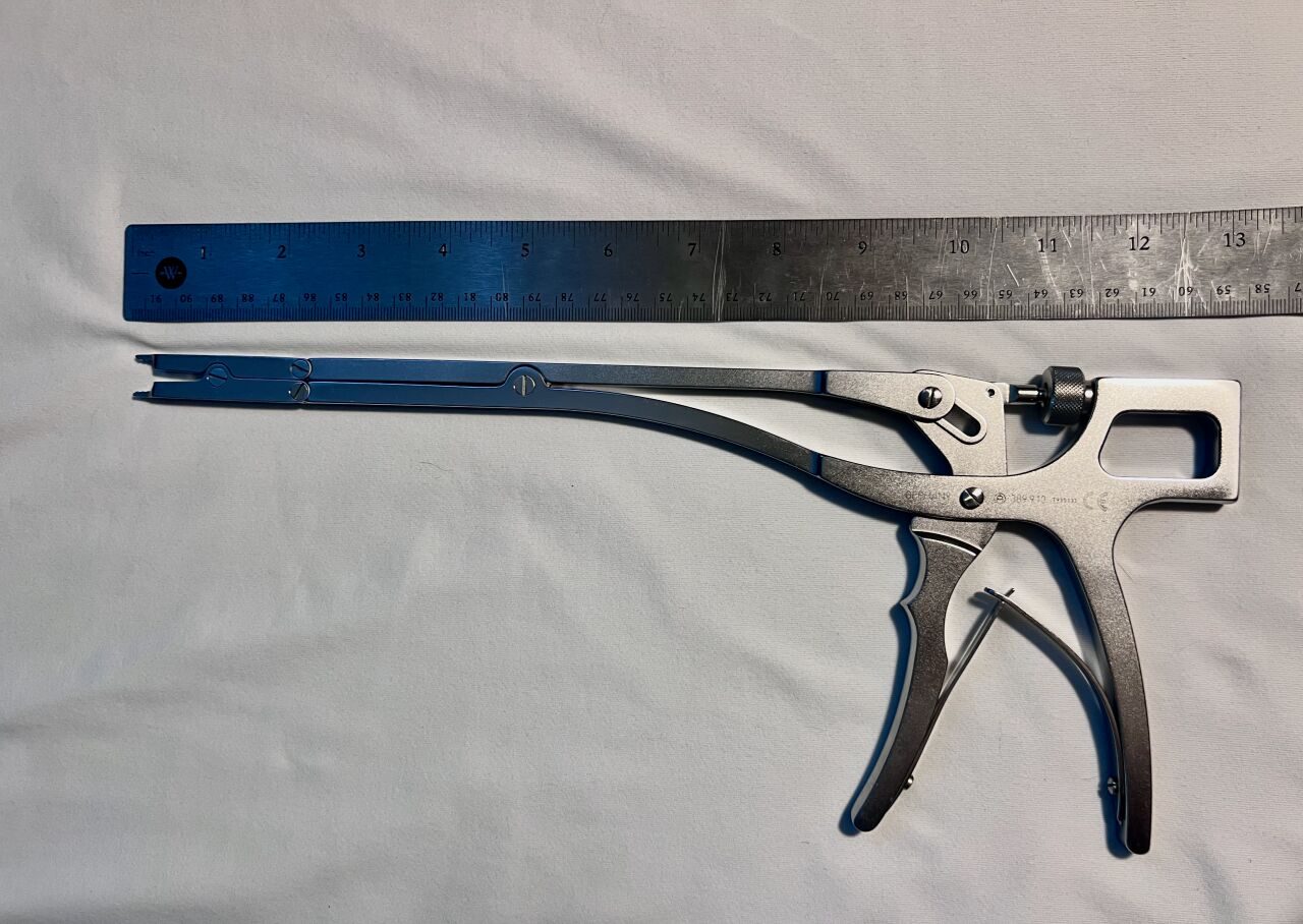 SYNTHES 389.91 T-PLIF MIS Orthopedic Implant Holder — photo 2
