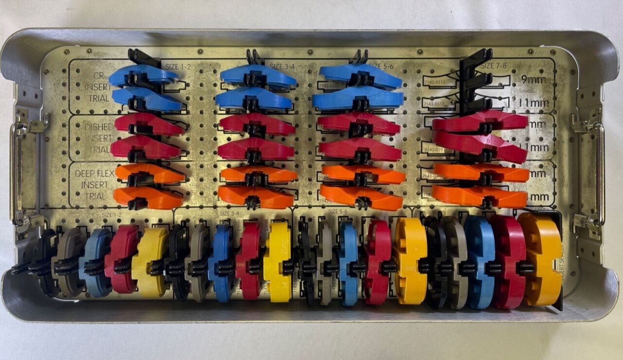 SMITH & NEPHEW 7144-3113 Genesis II  CR Tibial Insert Trial Tray — photo 13