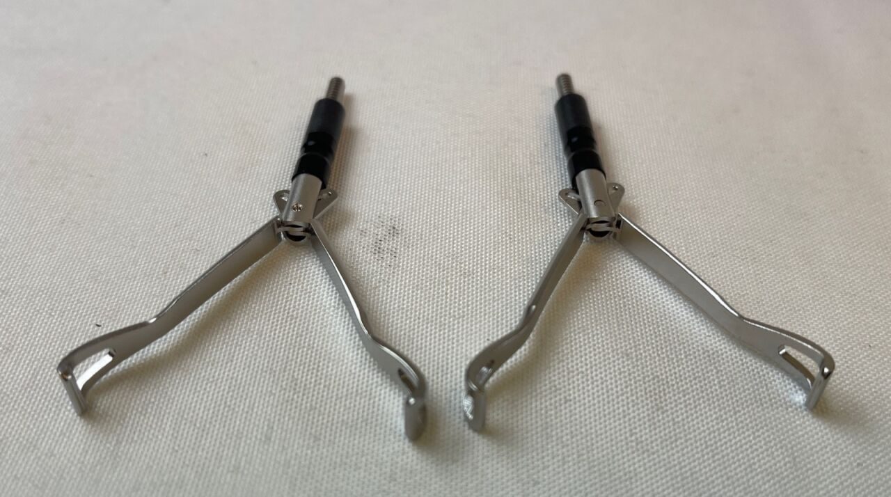 PENTAX Microline Laparoscopic Graspers Dissectors Set of 11 w/ Case — photo 3