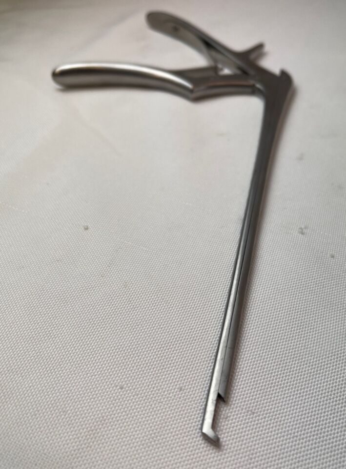 PILLING WECK 224047 2mm x 40deg Up x 8" Kerrison Rongeur — photo 7