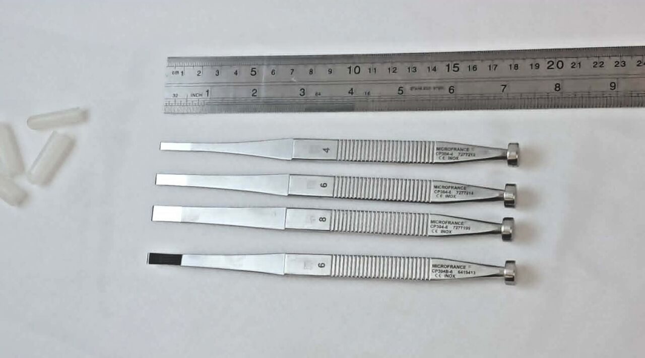 INTEGRA MICROFRANCE CP304-4 CP304-6 CP304-B6 CP304-8 Marchac 4pc Osteotome Set — photo 7
