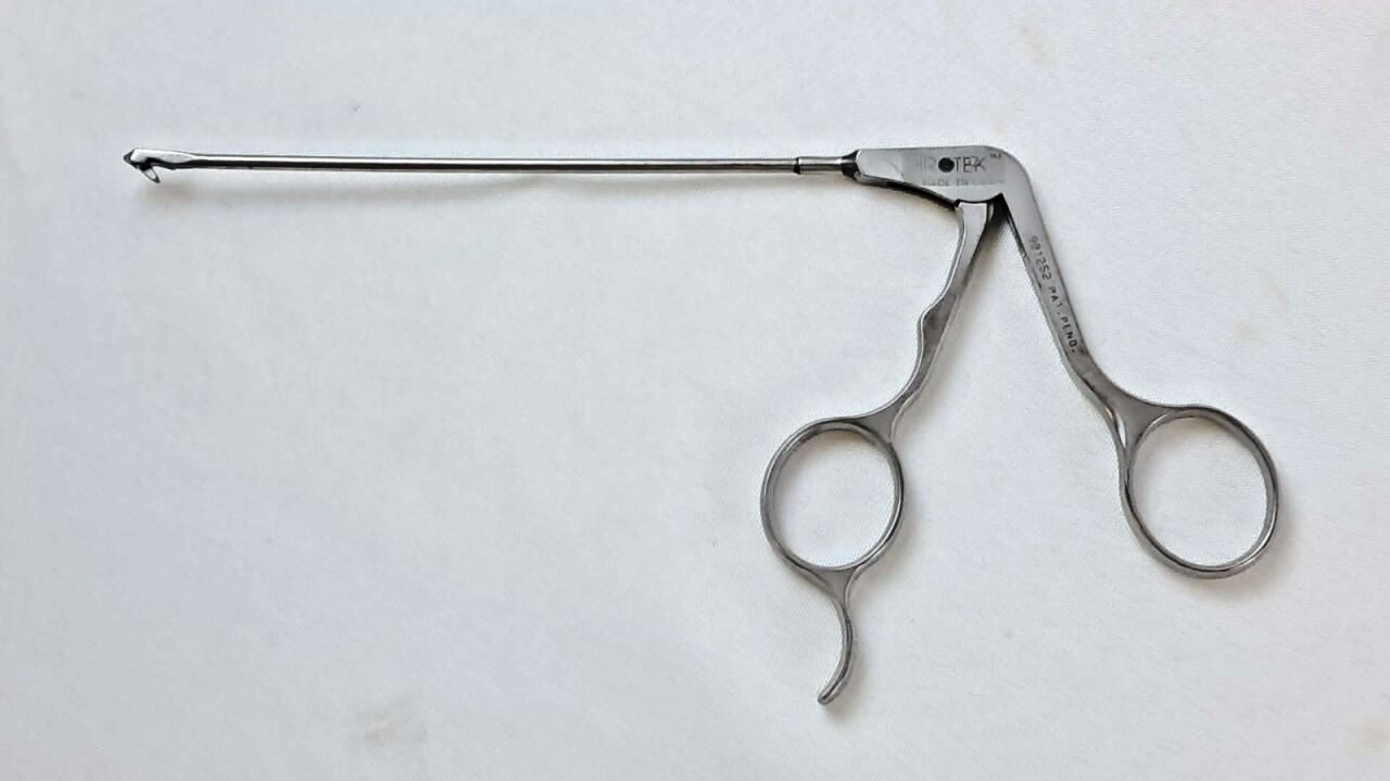 ARTHROTEK 901252 Arthroscopic 2.75mm Right Wide BackBiter Punch — photo 2