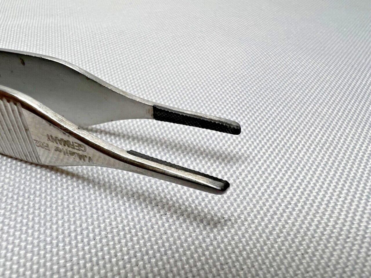 V. MUELLER NL1415 Adson Vital Tissue Forceps 4-3/8" Tungsten Carbide — photo 2