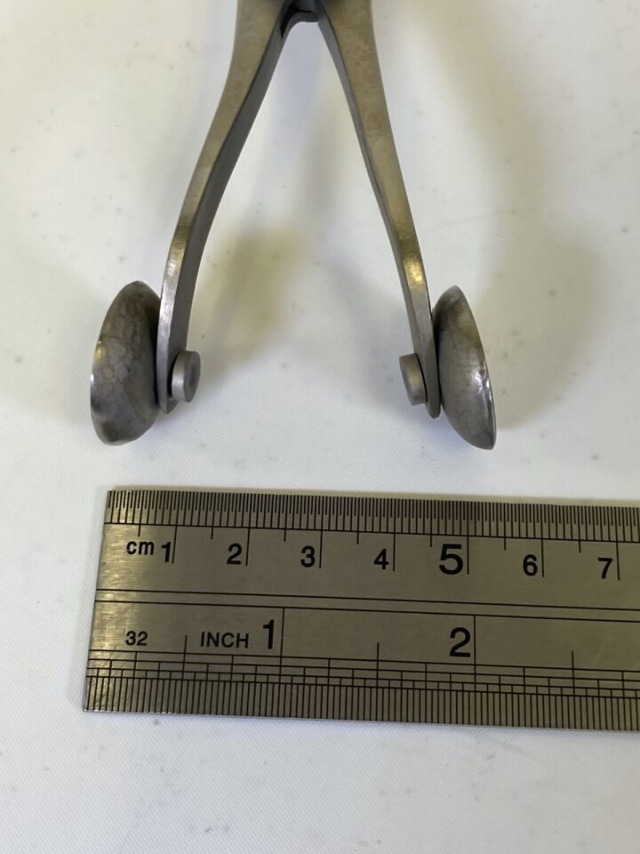 Circular Smooth Pad 7" Long 2" Spread 20mm Femoral Tibial Spreader w Ratchet — photo 6