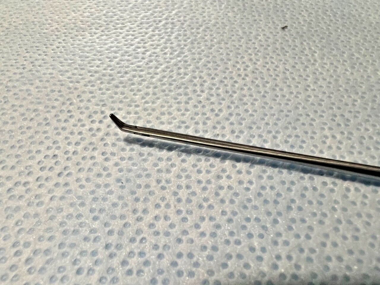 V. MUELLER VM101-3103 Micro Surgical Serrated Forceps Curved Left ENT — photo 4