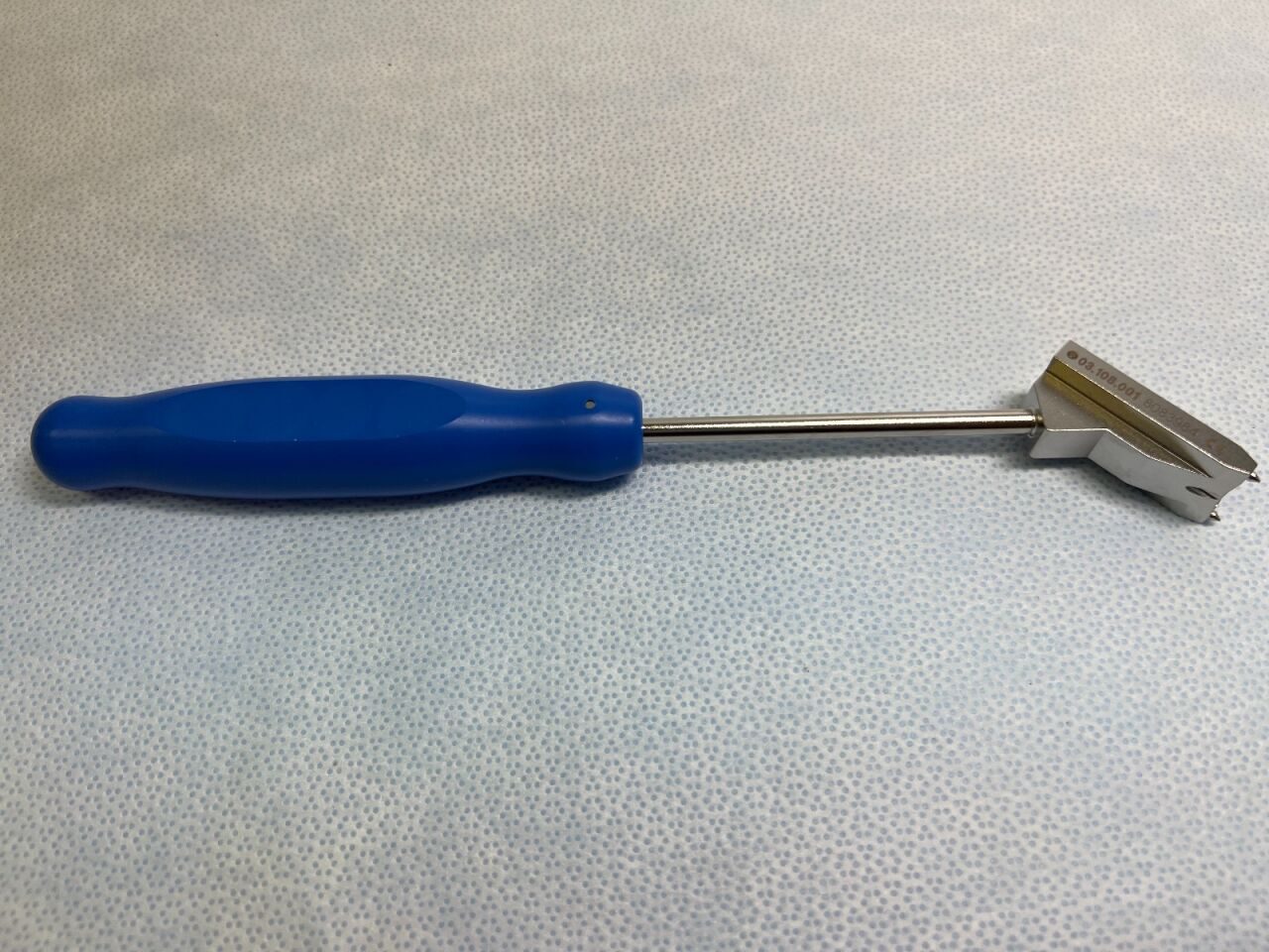 SYNTHES 03.108.001 Aiming For 3.5mm Screws — photo 1