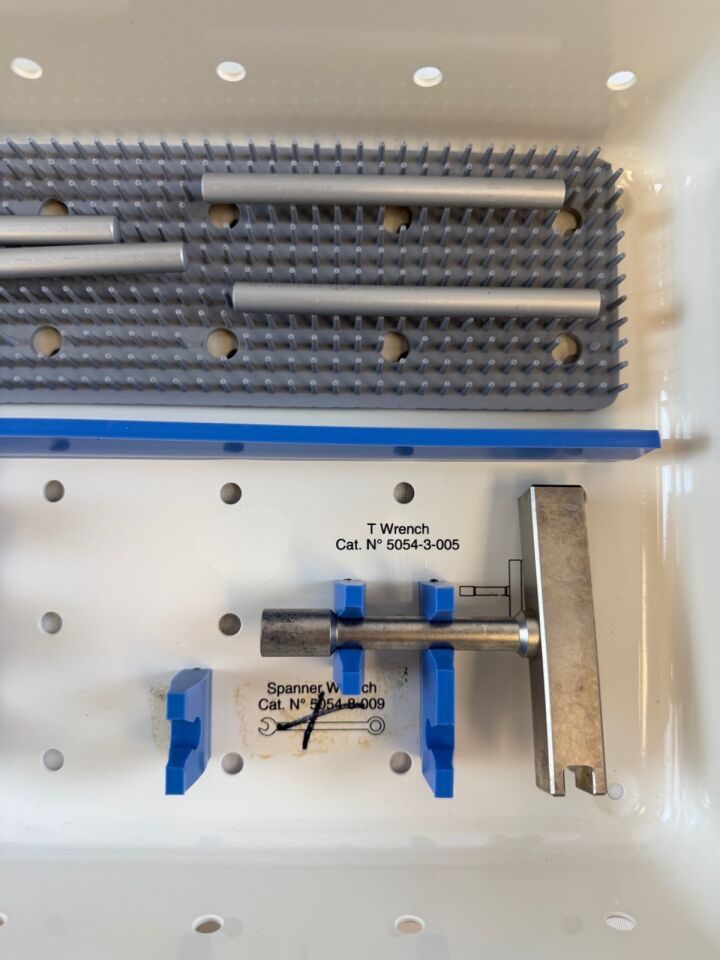 STRYKER 4920-9-940 Hoffmann 2 External Fixation System Pelvic Fixation Set — photo 7