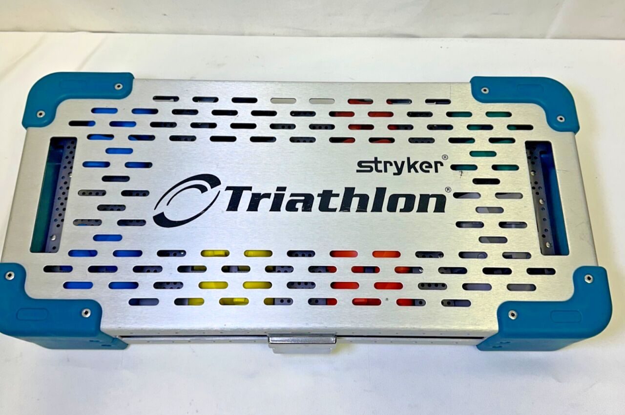 STRYKER Triathlon 1-8 TCG Trial Cutting Guide Max Thickeness Insert Set — photo 11