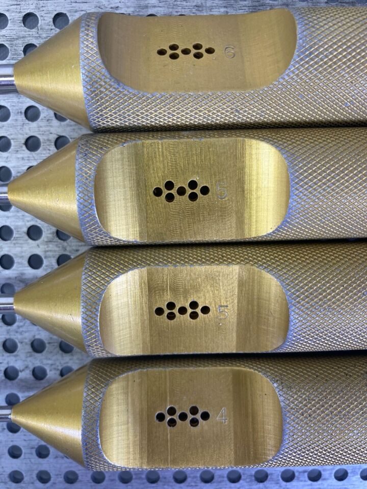 4 Piece w Toomey Connection & Thumb Holes 3 Hole Spatula Cannula — photo 2
