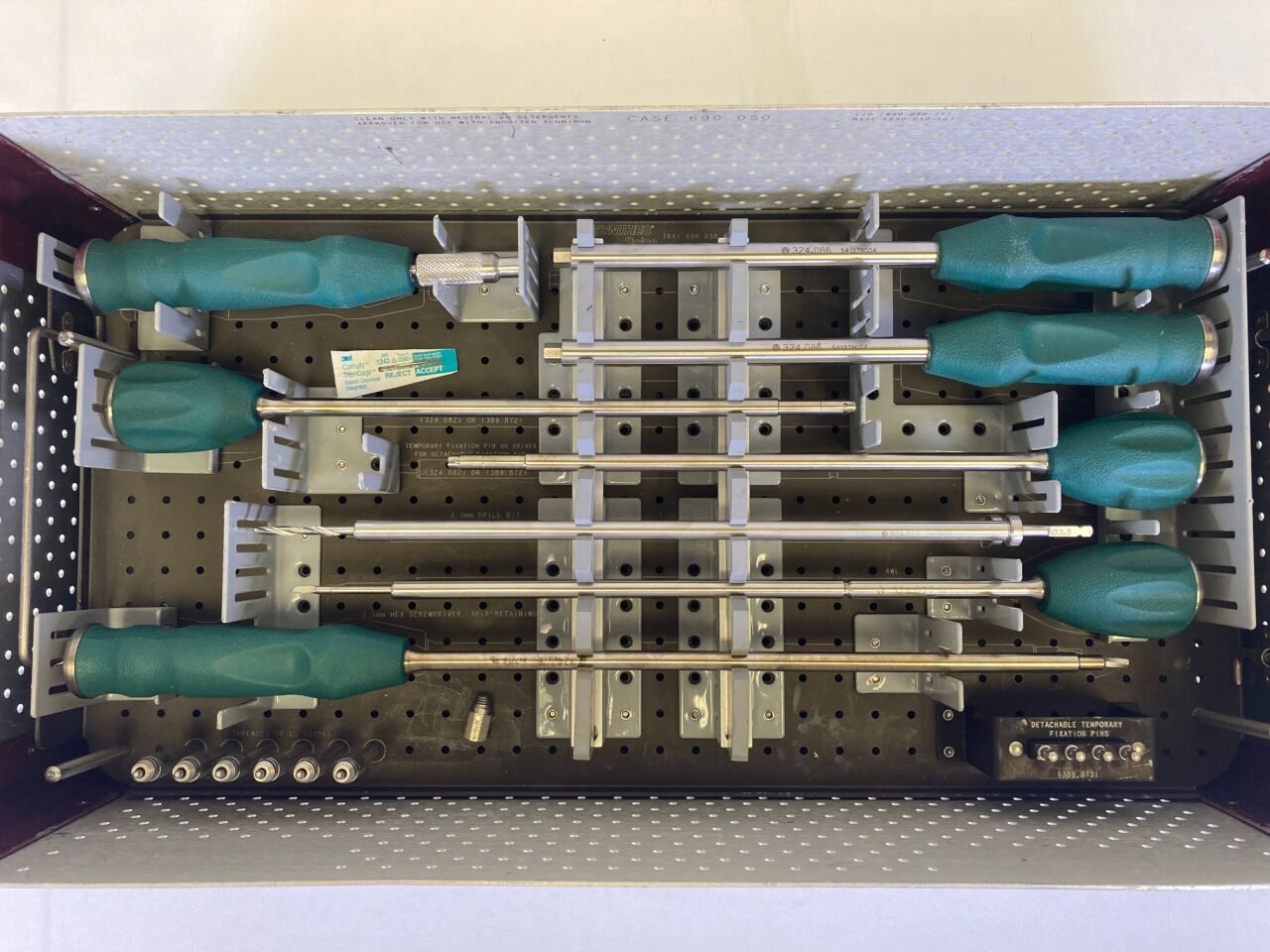 SYNTHES Custom Spine Anterior Tension Band System Instruments — photo 5