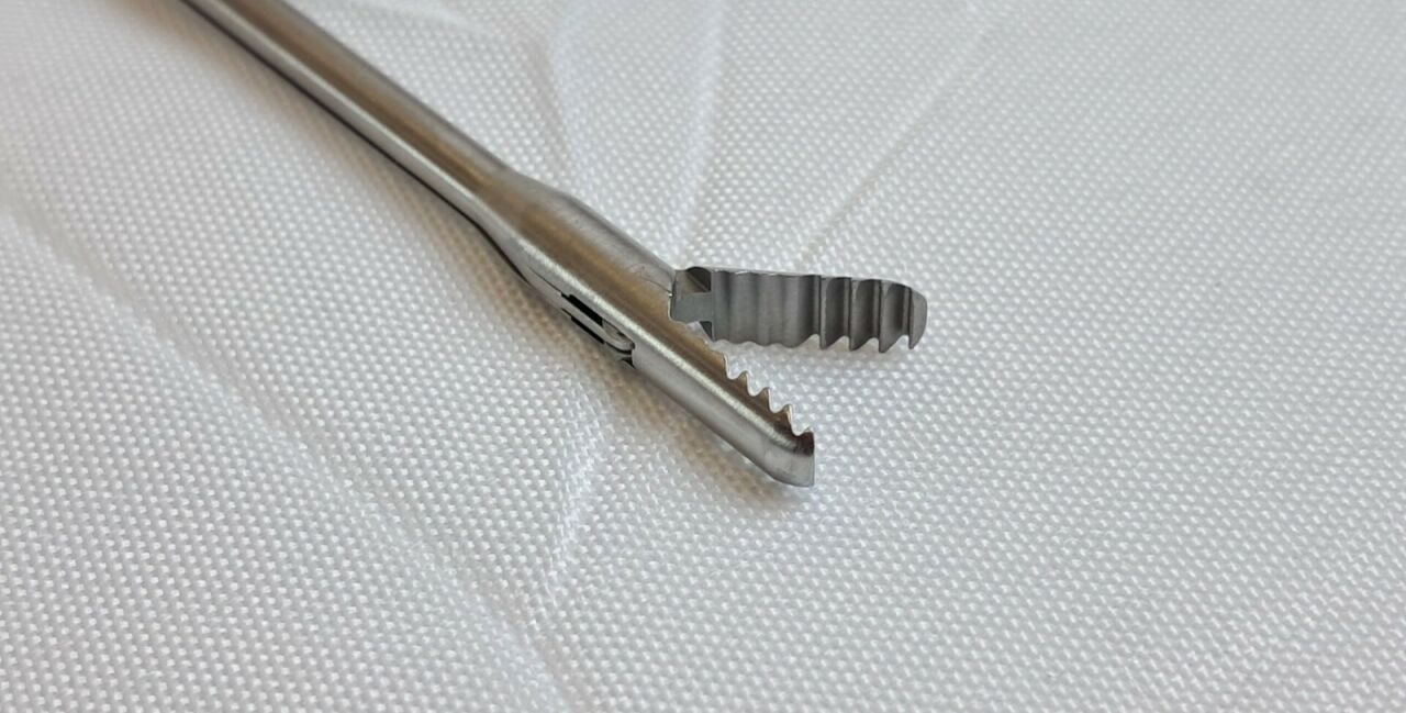 BIONX GU1002 Ratcheting Grasper Forcep, Arthroscopy — photo 3