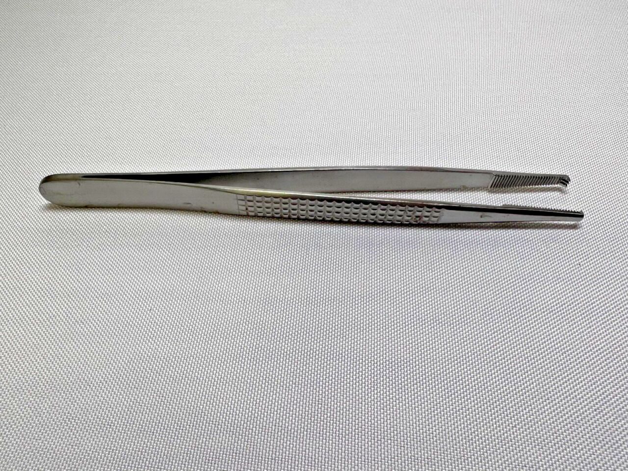 Bonney Tissue Forceps 2 X 3 Teeth 6-3/4" Length — photo 2