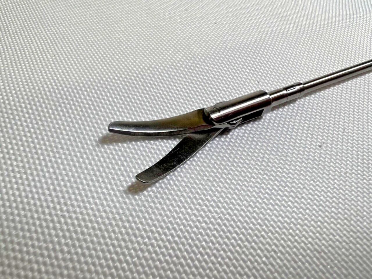V. MUELLER Laparoscopic Metzenbaum Curved Scissors — photo 3