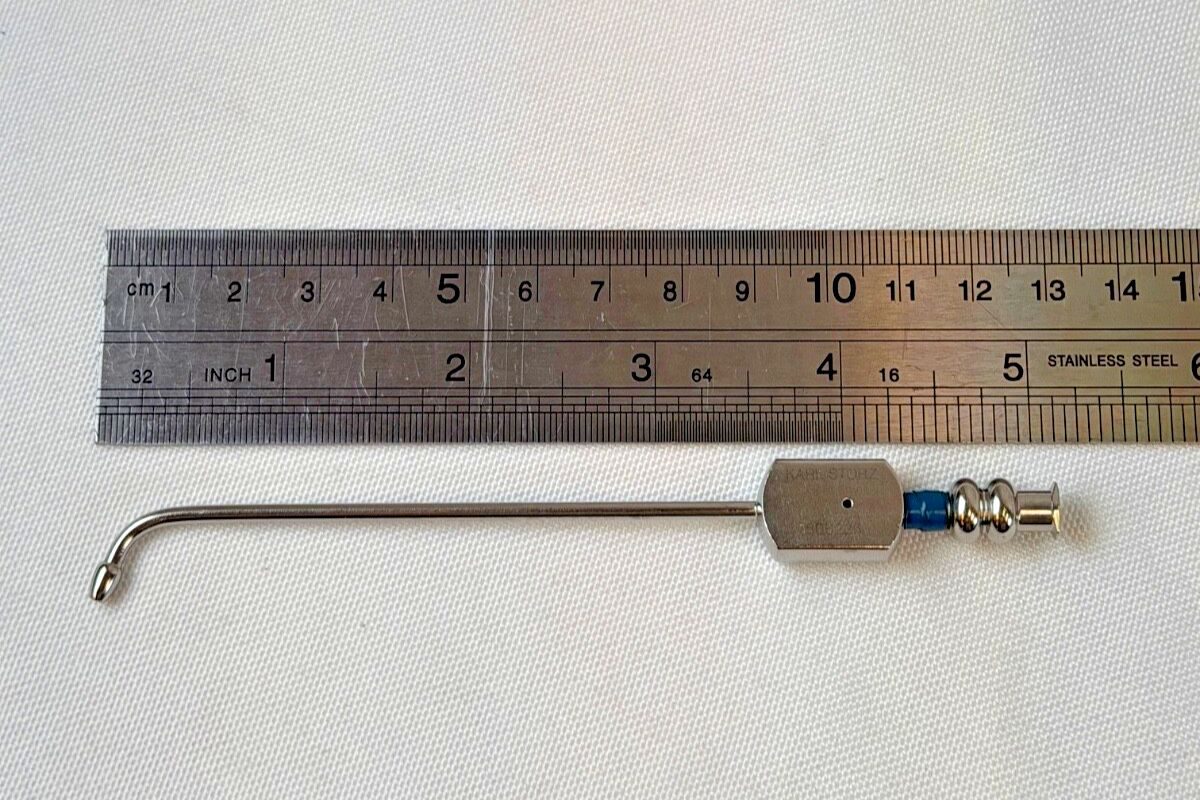 KARL STORZ 586226 Tube 2.5mm x 12.5cm w/ Hole Eicken Antrum Suction Cannula — photo 6