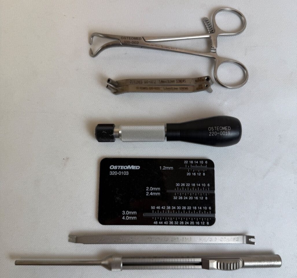 OSTEOMED ACUMED Acumed M3-X  Extremity Fixation System 2mm 2.4mm 3mm w/ Case — photo 4