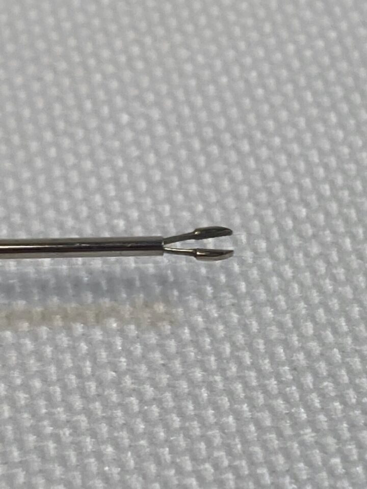 ALCON/GRIESHABER 612.13 Diamond Vertical Grasping Ophthalmic Forcep — photo 5