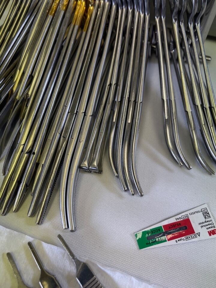 VARIOUS  66 Piece Konig Weck Jarit Patella Instrument Set w Sterilization Case — photo 11