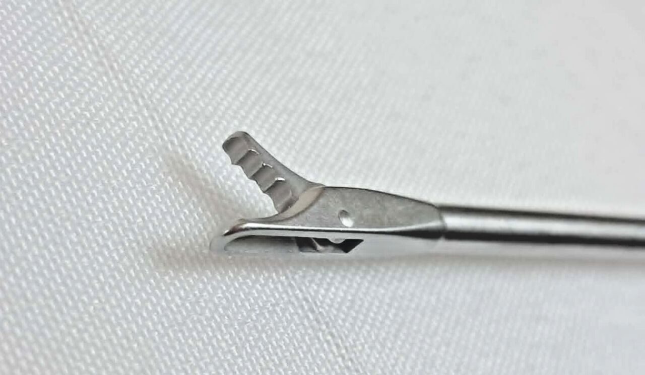 ARTHREX AR-12000 Punch Standard Straight Tip o3.4mm Straight Shaft — photo 4