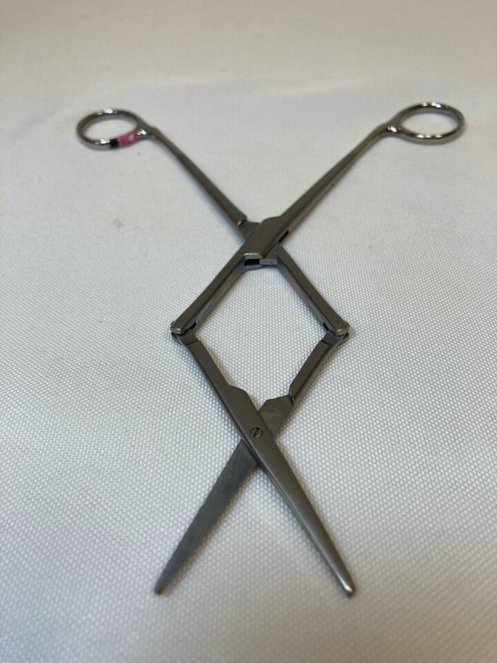 DELACROIX-CHEVALIER 21000-24 Cardiovascular Double Action Blunt Tip Scissor — photo 3