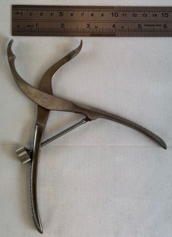 MILLENNIUM SURGICAL 46.192 Self Centering Bone Holding Forcep w/ Speed Lock 7.5" — photo 6