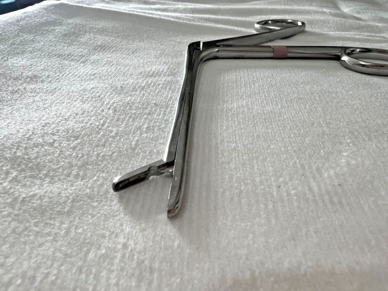 SYMMETRY SURGICAL 63-2020 2.5mm X 8mm Cup 7-1/4" Length ENT Takahashi Nasal Forceps ENT — photo 4