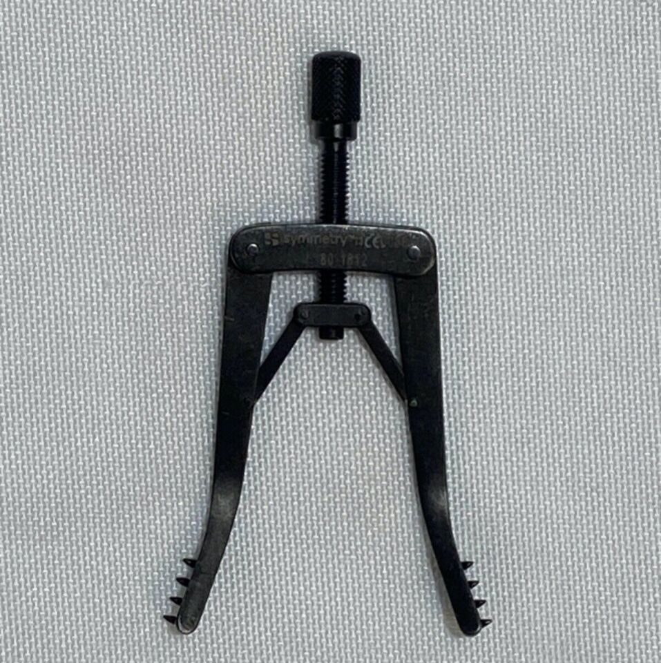 SYMMETRY 80-1812 MicroVascular Modified Black Anodized Alm Retractor 4x4 Prong