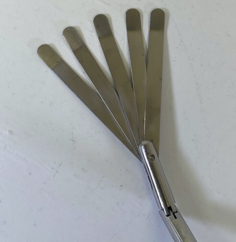 V. MUELLER CH8128-1 MIS Cardiothoracic  Articulating Fan Retractor CVOR — photo 4