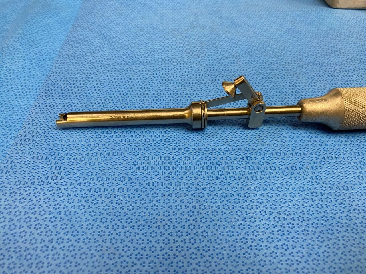 DEPUY 2054-00 Cruciform Screwdriver with Holding Sleeve — photo 6