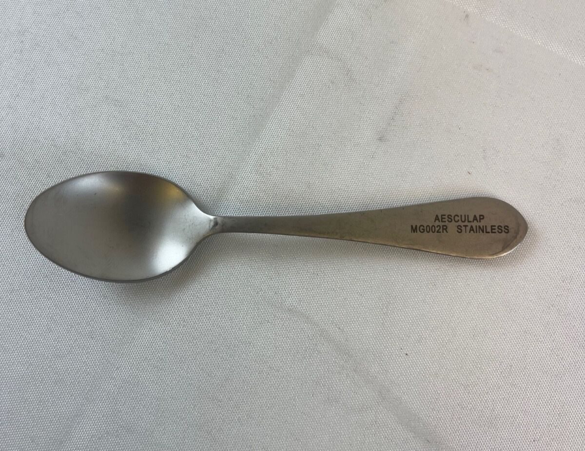 AESCULAP MG002R Surgical Spoon 30mm Width 6.25" Long