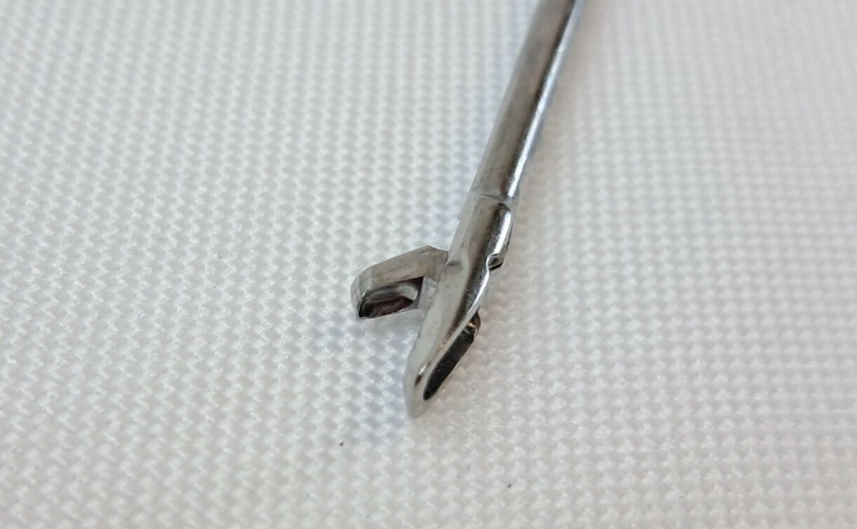 SMITH & NEPHEW / ACUFEX 12203 Posterior Punch Straight 1mm Arthroscopy — photo 4