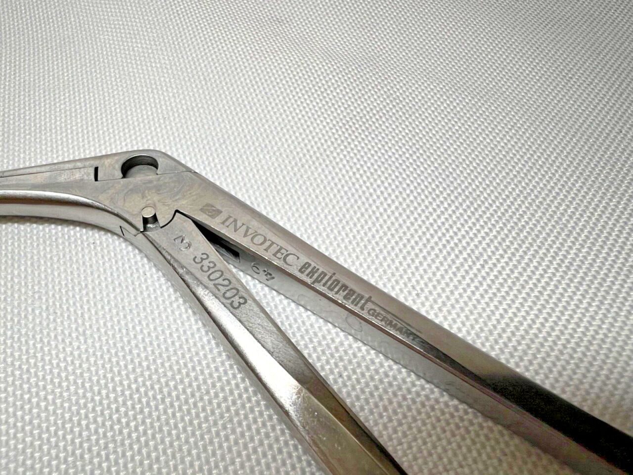 INVOTEC EXPLORENT 330203 90deg Upcurved 3mm/5mm Blakesley-Wilde Nasal Forceps — photo 2